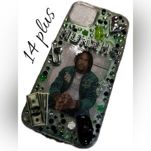 Custom Hunxho Rapper Bling Junk Phone Case for iPhone 14 Plus 💚✨